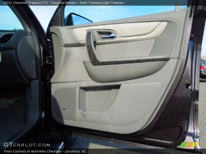 Tungsten Metallic / Dark Titanium/Light Titanium 2013 Chevrolet Traverse LTZ
