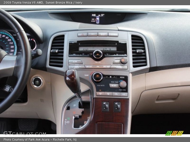Sunset Bronze Mica / Ivory 2009 Toyota Venza V6 AWD