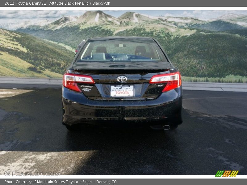 Attitude Black Metallic / Black/Ash 2012 Toyota Camry SE