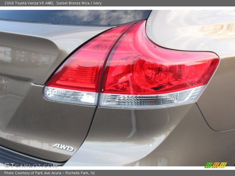 Sunset Bronze Mica / Ivory 2009 Toyota Venza V6 AWD