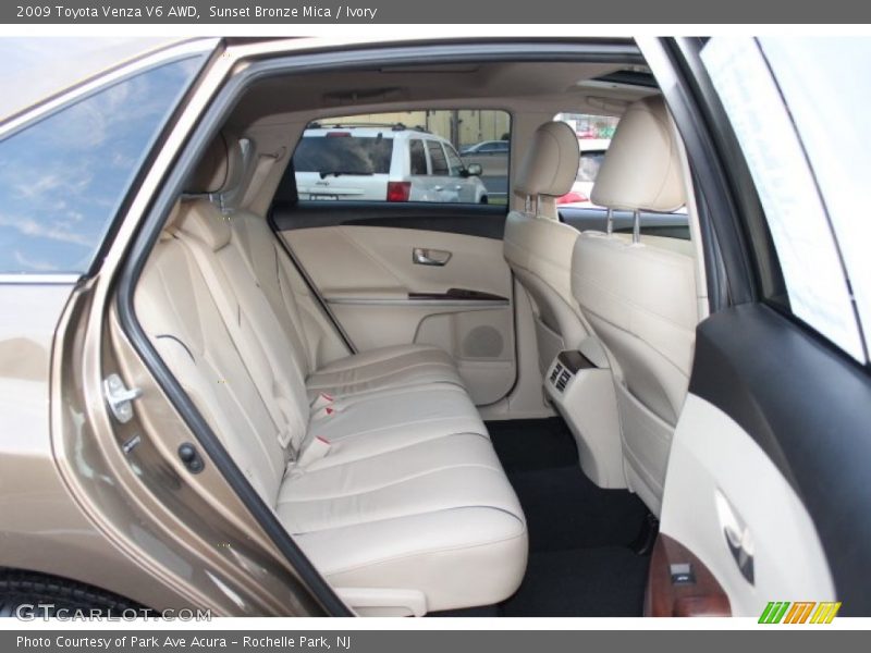 Sunset Bronze Mica / Ivory 2009 Toyota Venza V6 AWD