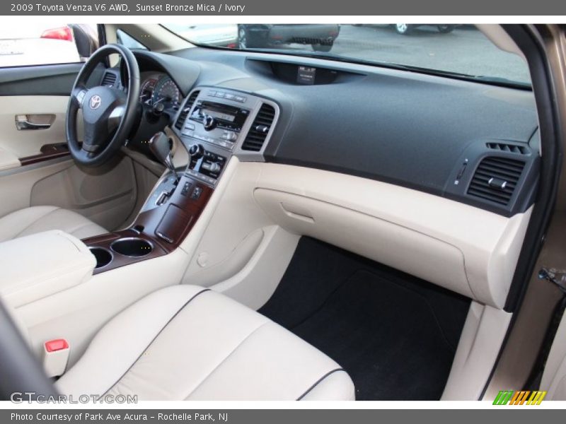 Sunset Bronze Mica / Ivory 2009 Toyota Venza V6 AWD