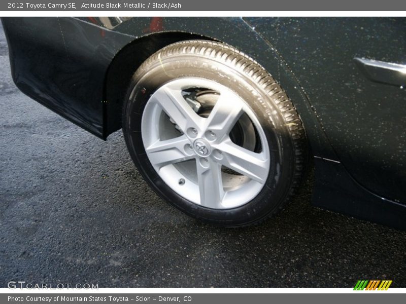 Attitude Black Metallic / Black/Ash 2012 Toyota Camry SE