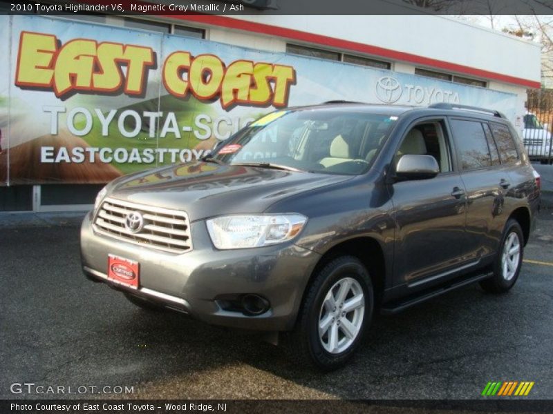 Magnetic Gray Metallic / Ash 2010 Toyota Highlander V6