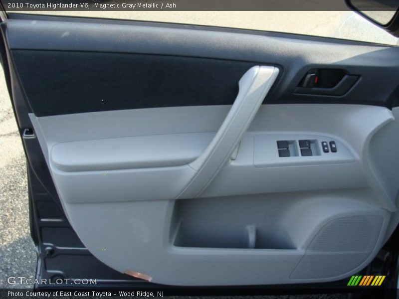 Magnetic Gray Metallic / Ash 2010 Toyota Highlander V6