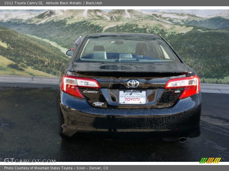 Attitude Black Metallic / Black/Ash 2012 Toyota Camry SE
