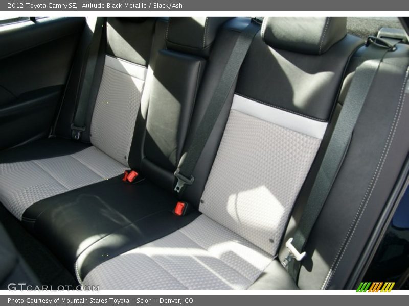 Attitude Black Metallic / Black/Ash 2012 Toyota Camry SE
