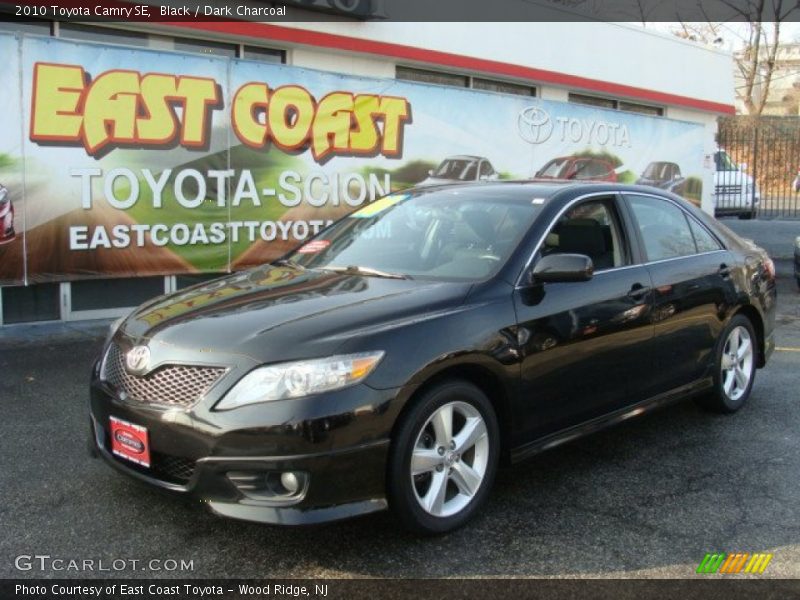 Black / Dark Charcoal 2010 Toyota Camry SE