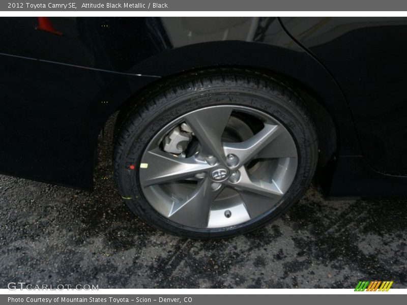 Attitude Black Metallic / Black 2012 Toyota Camry SE