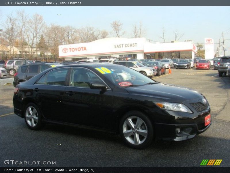 Black / Dark Charcoal 2010 Toyota Camry SE
