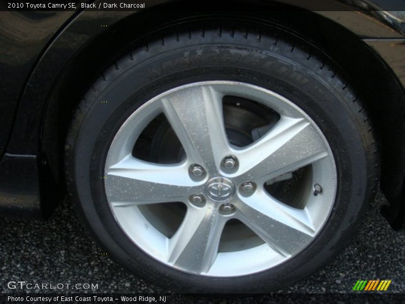 Black / Dark Charcoal 2010 Toyota Camry SE