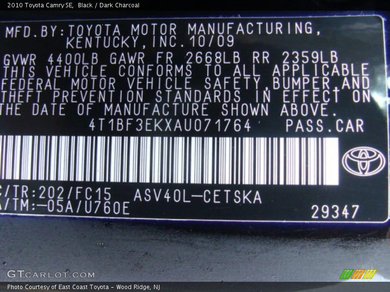 Black / Dark Charcoal 2010 Toyota Camry SE