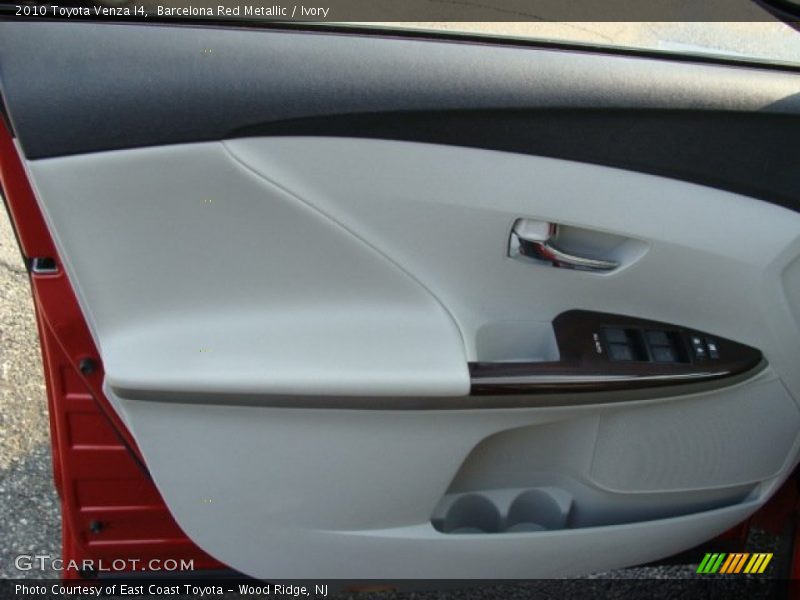 Barcelona Red Metallic / Ivory 2010 Toyota Venza I4