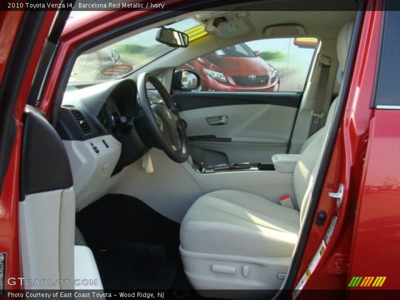 Barcelona Red Metallic / Ivory 2010 Toyota Venza I4