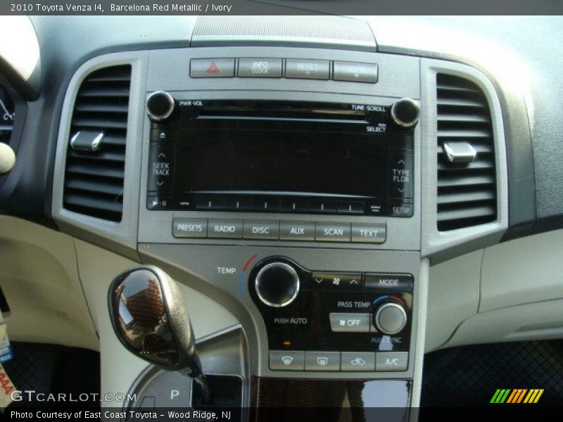 Barcelona Red Metallic / Ivory 2010 Toyota Venza I4