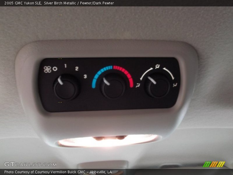 Silver Birch Metallic / Pewter/Dark Pewter 2005 GMC Yukon SLE