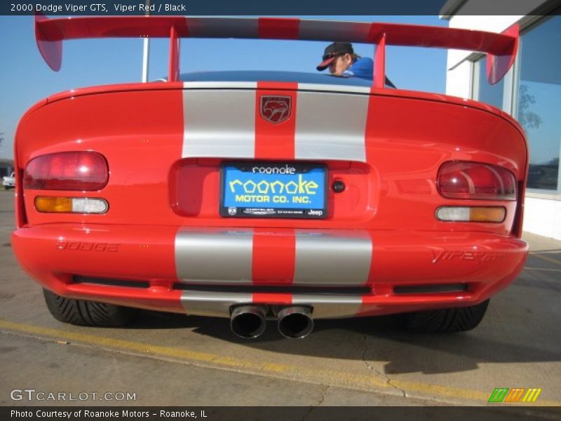 Viper Red / Black 2000 Dodge Viper GTS