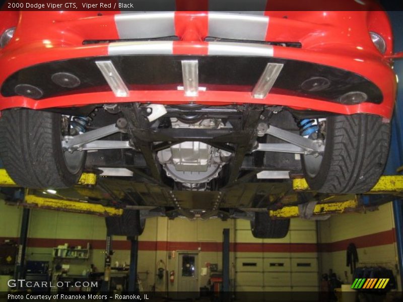 Undercarriage of 2000 Viper GTS