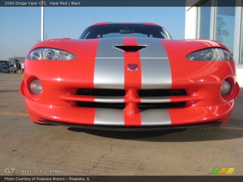 Viper Red / Black 2000 Dodge Viper GTS