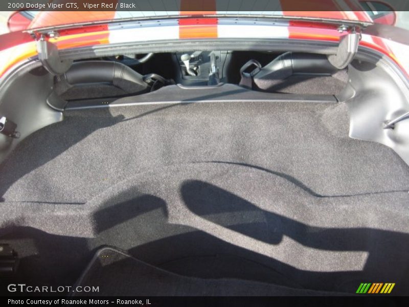  2000 Viper GTS Trunk