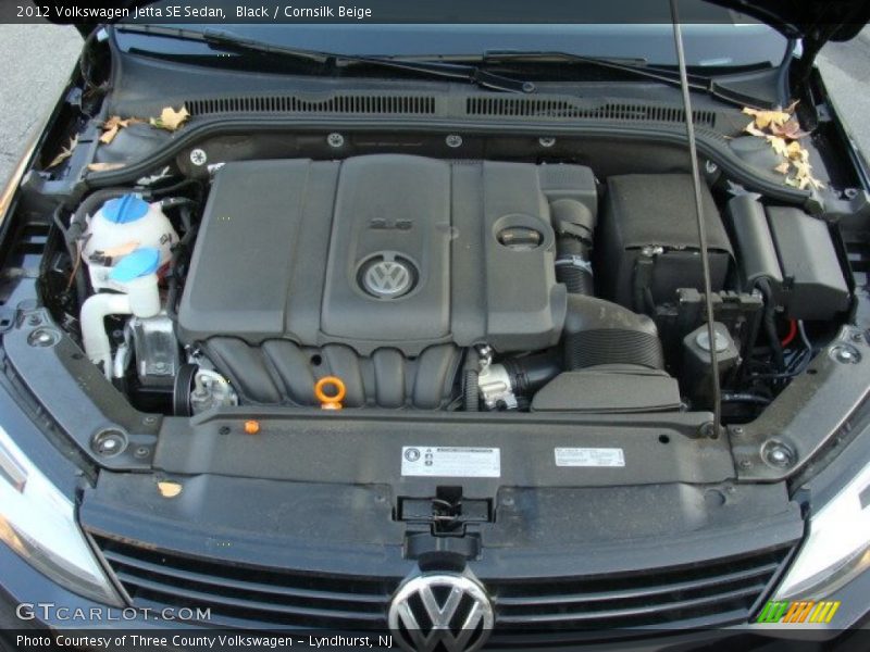 Black / Cornsilk Beige 2012 Volkswagen Jetta SE Sedan