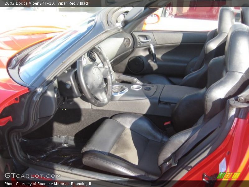 Viper Red / Black 2003 Dodge Viper SRT-10