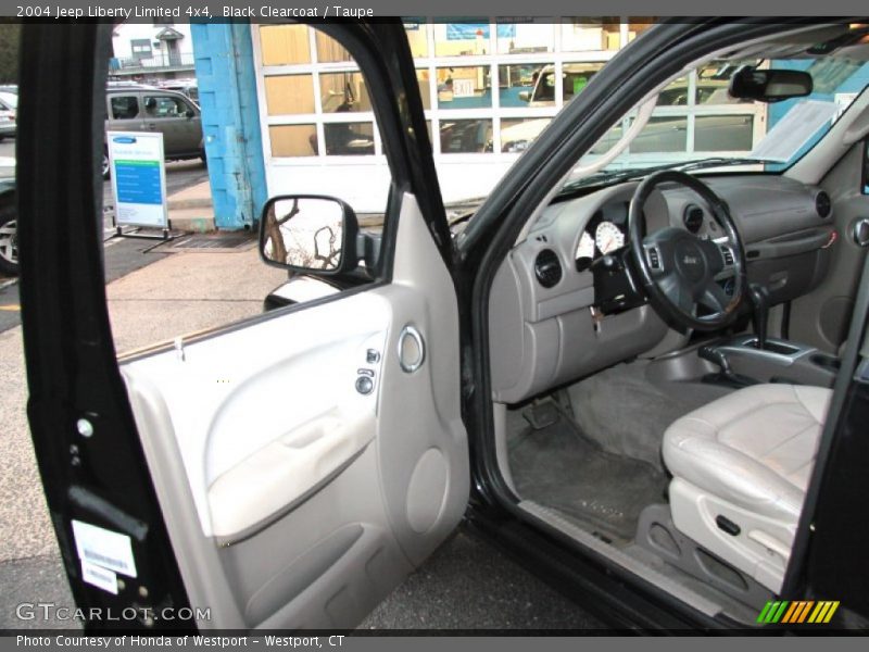 Black Clearcoat / Taupe 2004 Jeep Liberty Limited 4x4