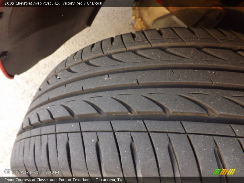 Victory Red / Charcoal 2009 Chevrolet Aveo Aveo5 LS