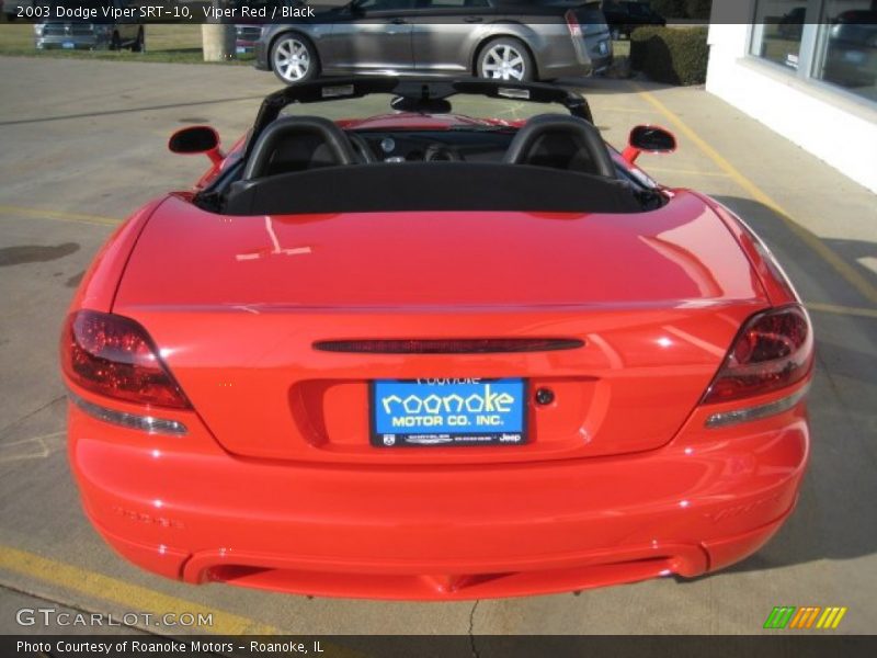 Viper Red / Black 2003 Dodge Viper SRT-10