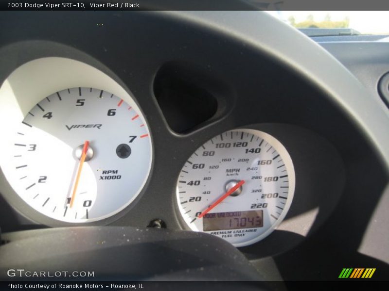 Viper Red / Black 2003 Dodge Viper SRT-10