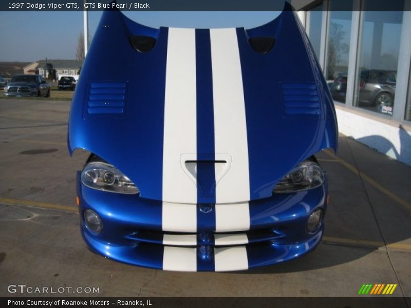 GTS Blue Pearl / Black 1997 Dodge Viper GTS