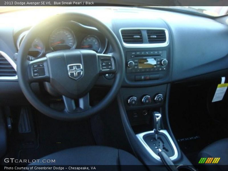 Blue Streak Pearl / Black 2013 Dodge Avenger SE V6