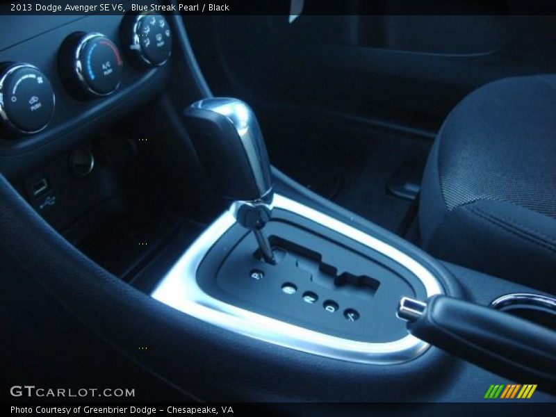 Blue Streak Pearl / Black 2013 Dodge Avenger SE V6