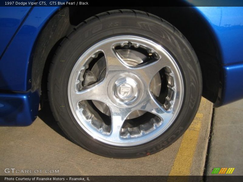  1997 Viper GTS Wheel