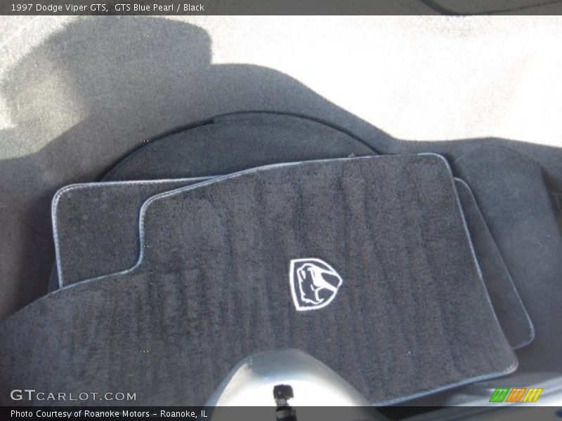 GTS Blue Pearl / Black 1997 Dodge Viper GTS