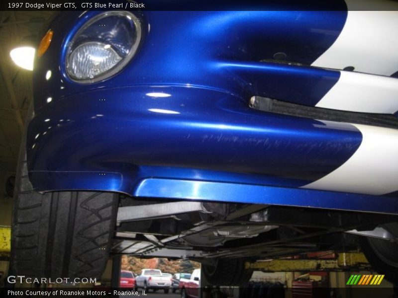 GTS Blue Pearl / Black 1997 Dodge Viper GTS