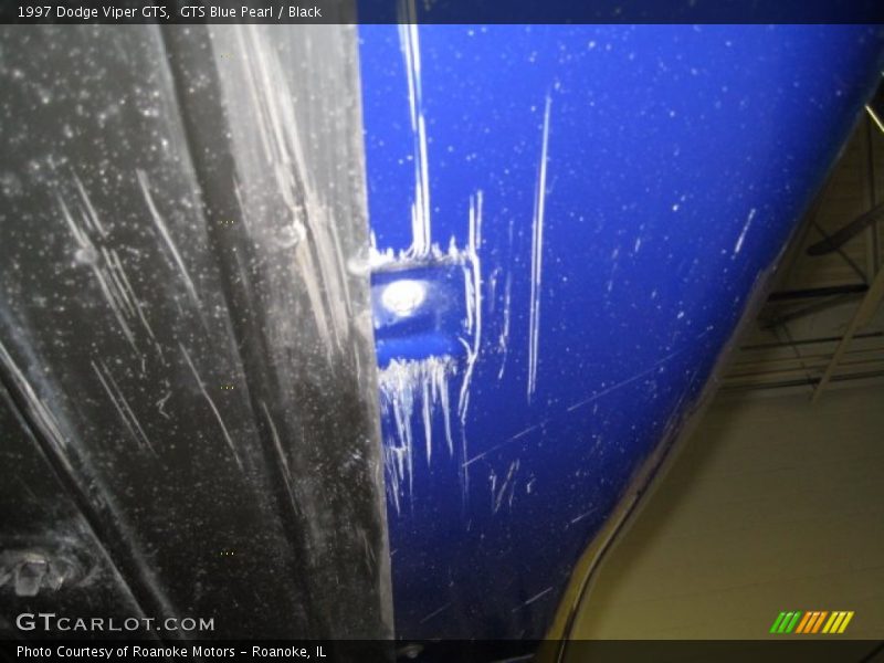 GTS Blue Pearl / Black 1997 Dodge Viper GTS