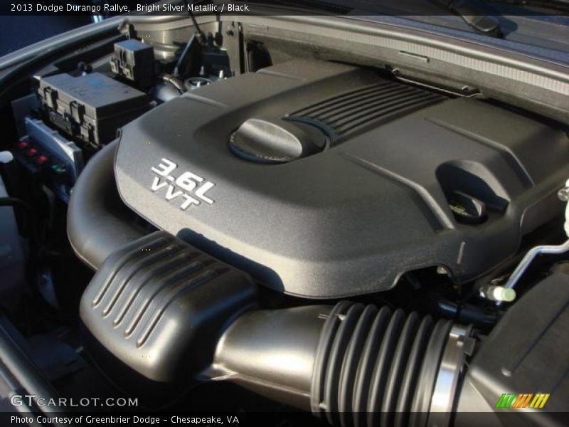 Bright Silver Metallic / Black 2013 Dodge Durango Rallye