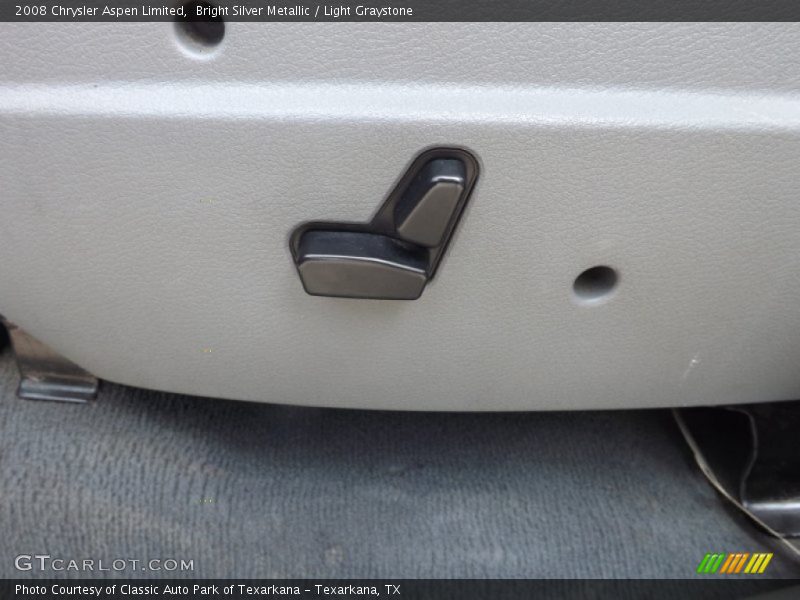 Bright Silver Metallic / Light Graystone 2008 Chrysler Aspen Limited