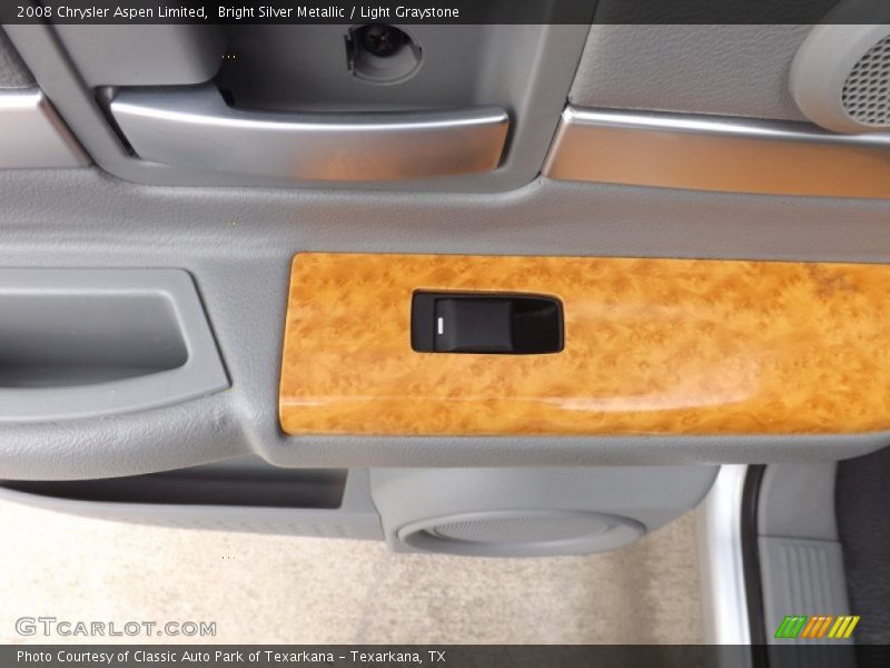 Bright Silver Metallic / Light Graystone 2008 Chrysler Aspen Limited