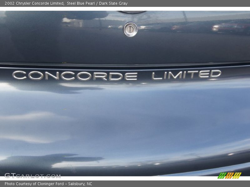 Concorde Limited - 2002 Chrysler Concorde Limited