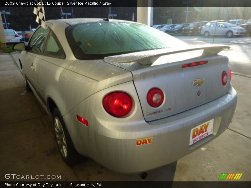 Silver Ice Metallic / Gray 2009 Chevrolet Cobalt LS Coupe