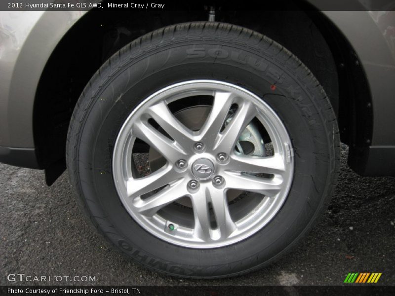 Mineral Gray / Gray 2012 Hyundai Santa Fe GLS AWD