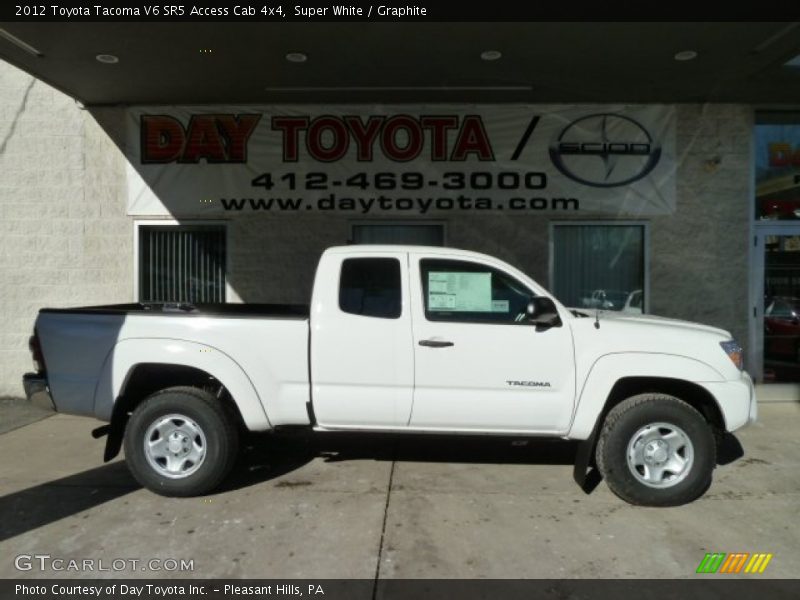 Super White / Graphite 2012 Toyota Tacoma V6 SR5 Access Cab 4x4