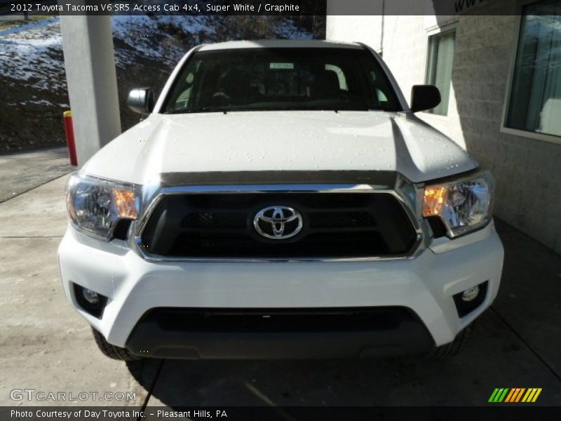 Super White / Graphite 2012 Toyota Tacoma V6 SR5 Access Cab 4x4