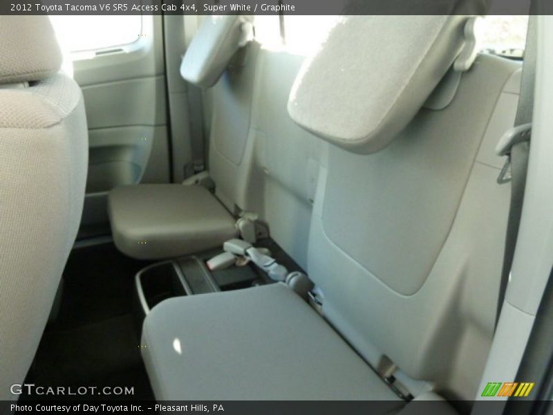 Super White / Graphite 2012 Toyota Tacoma V6 SR5 Access Cab 4x4