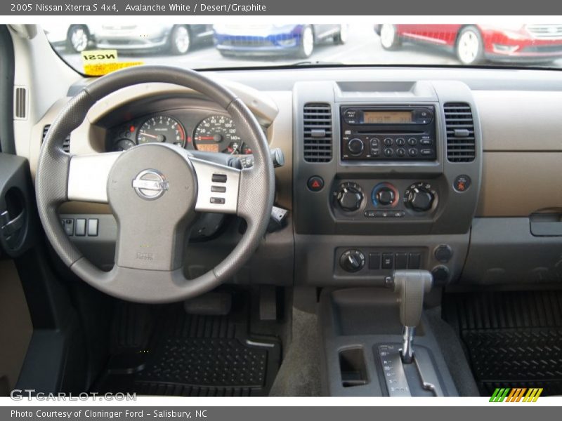 Dashboard of 2005 Xterra S 4x4