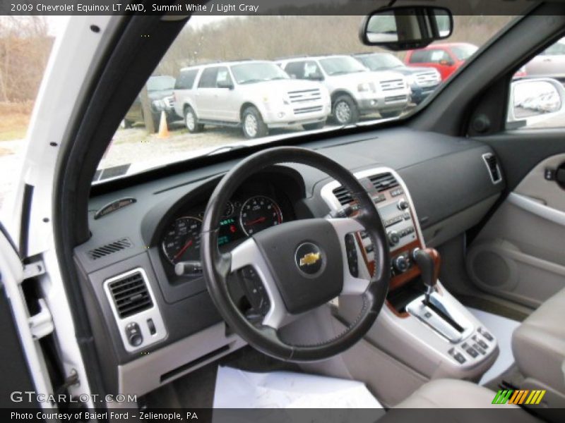 Summit White / Light Gray 2009 Chevrolet Equinox LT AWD