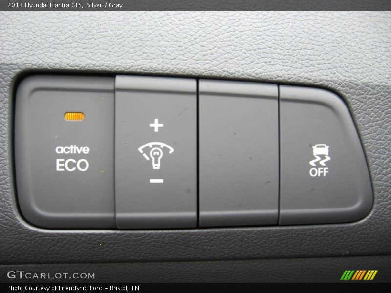Silver / Gray 2013 Hyundai Elantra GLS