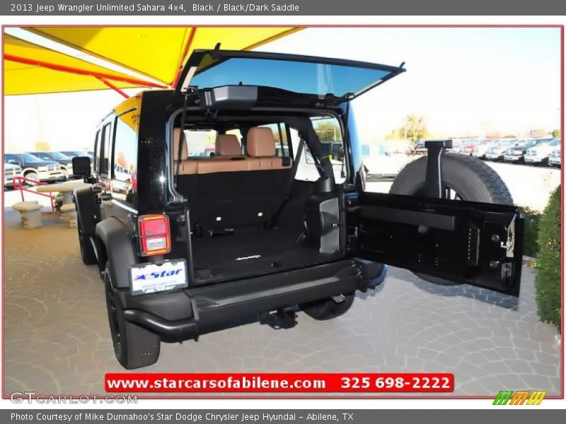 Black / Black/Dark Saddle 2013 Jeep Wrangler Unlimited Sahara 4x4